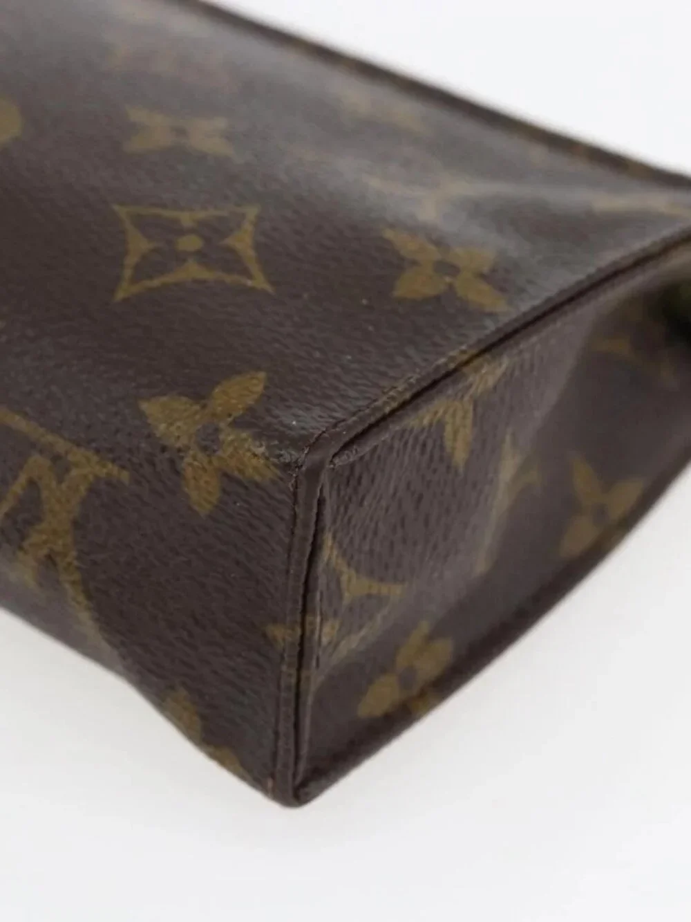 LOUIS VUITTON Monogram Poche Toilette 15 Pouch M47546 LV Auth fm5107